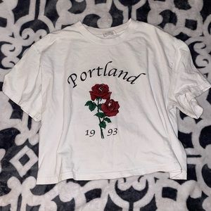 🎀BRANDY MELVILLE RARE🎀 Portland shirt